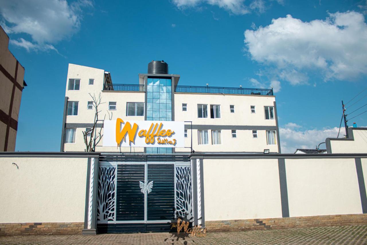 Waffles Suites Nakuru Dış mekan fotoğraf