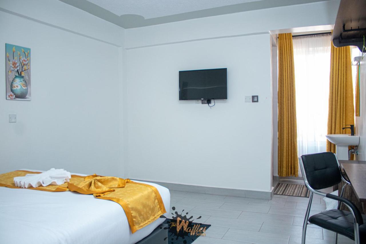 Waffles Suites Nakuru Dış mekan fotoğraf