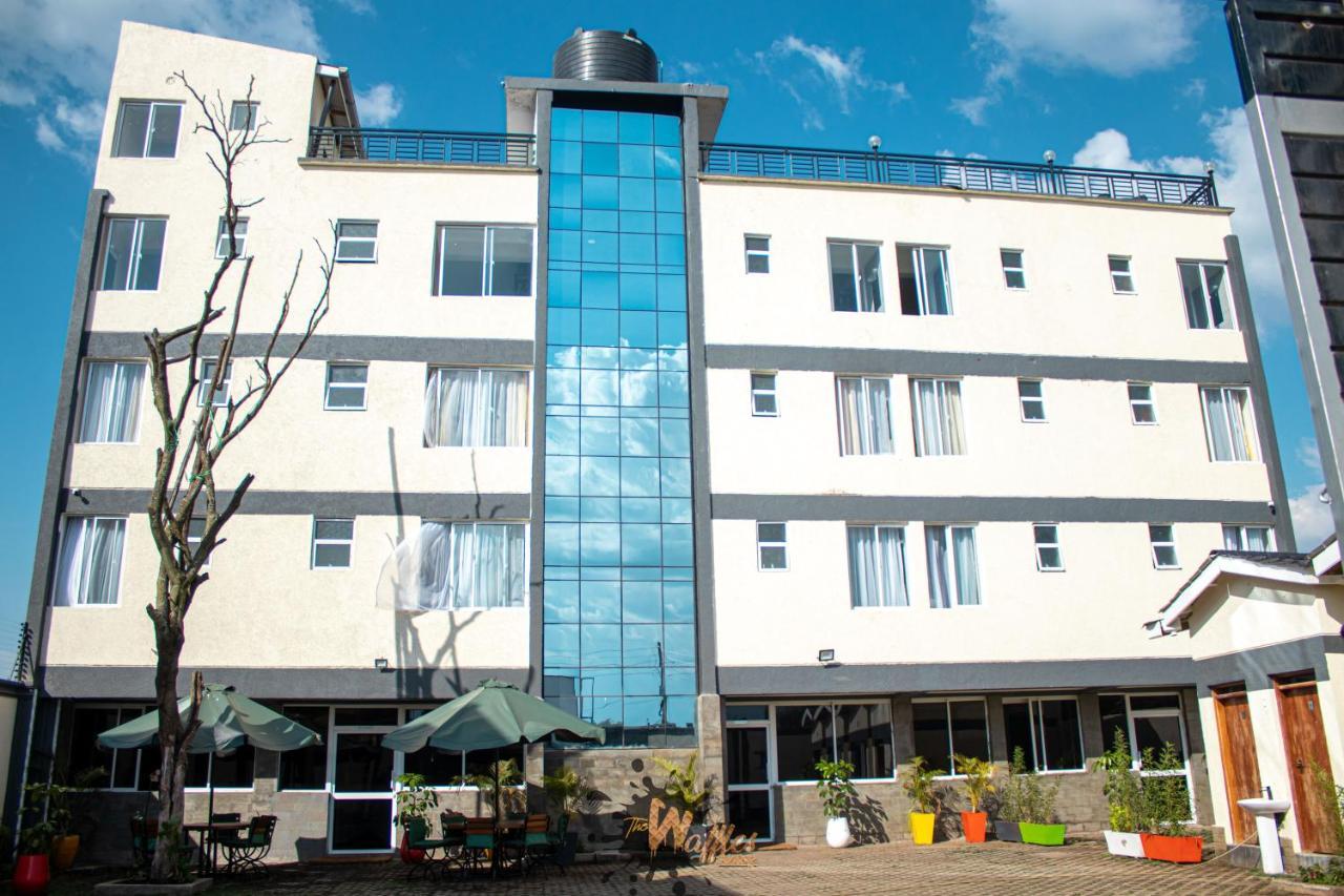 Waffles Suites Nakuru Dış mekan fotoğraf