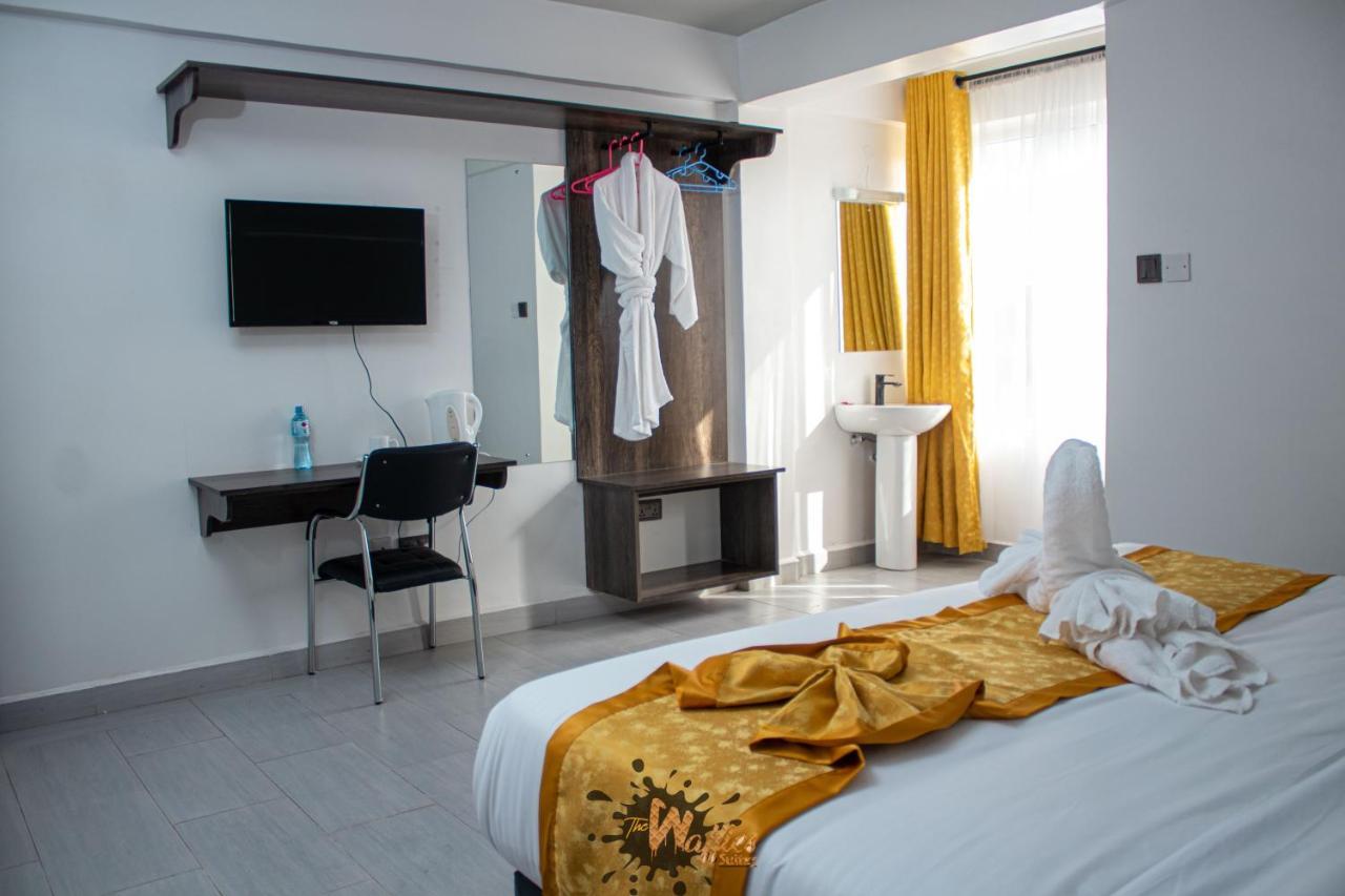 Waffles Suites Nakuru Dış mekan fotoğraf