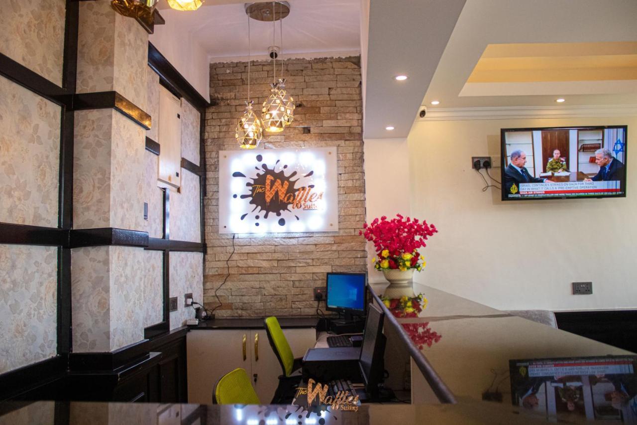 Waffles Suites Nakuru Dış mekan fotoğraf