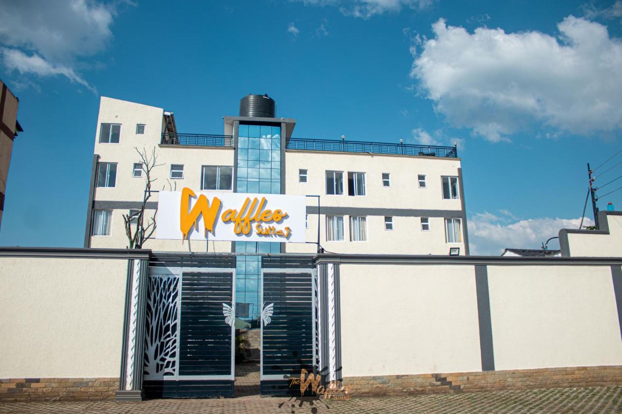 Waffles Suites Nakuru Dış mekan fotoğraf