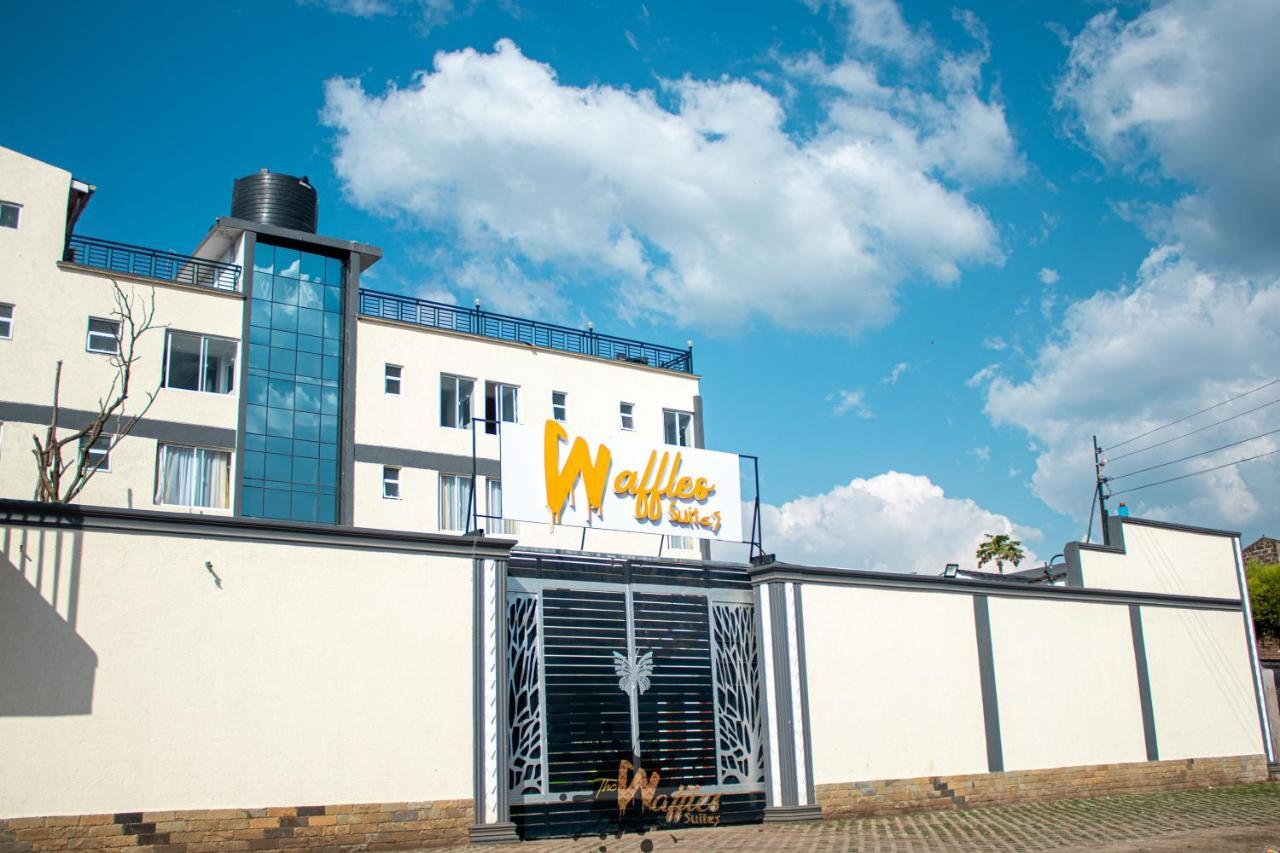 Waffles Suites Nakuru Dış mekan fotoğraf