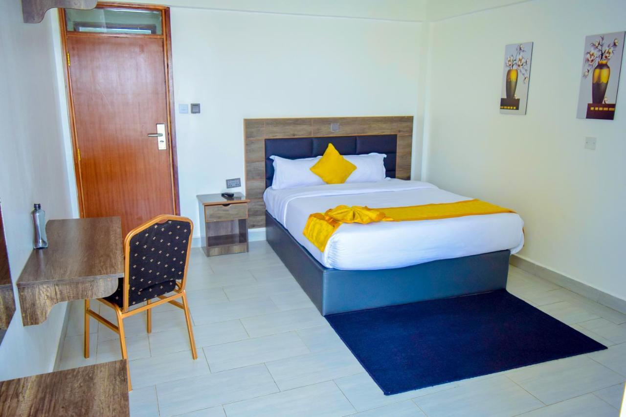 Waffles Suites Nakuru Dış mekan fotoğraf